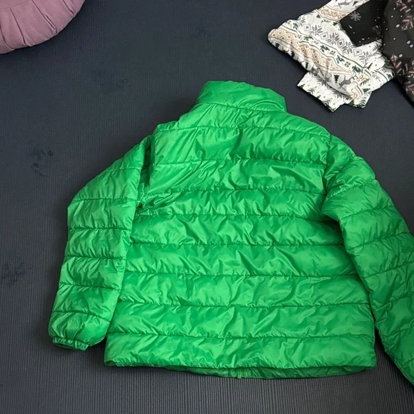 Green Woman’s  Nordstrom Puffer Jacket, Medium, Excellent Condition - Picture 7 of 7
